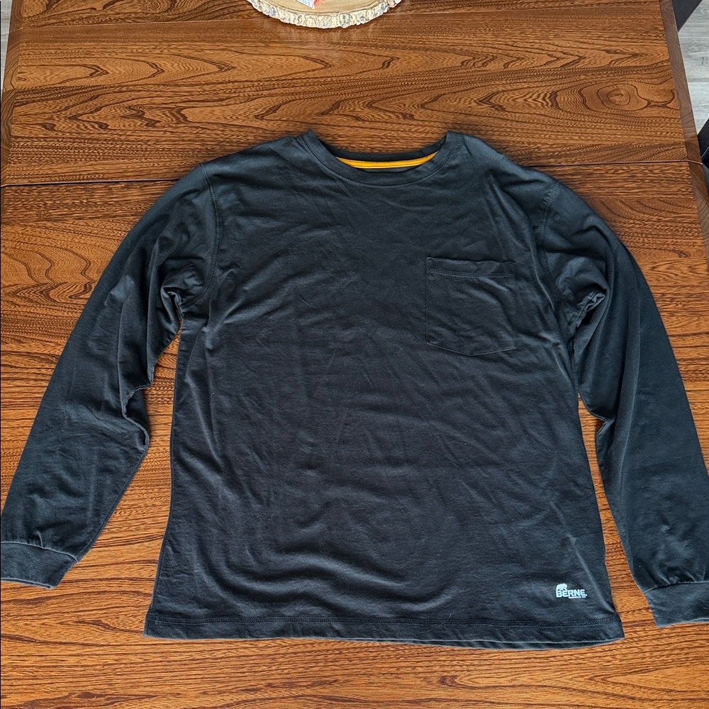 Berne Men’s Long-Sleeve Crew Neck Shirt - Black